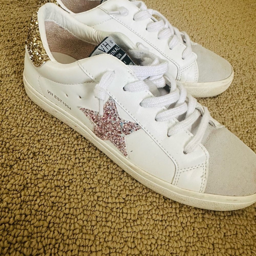 Vintage Havana White Sneakers with Pink Glitter Star